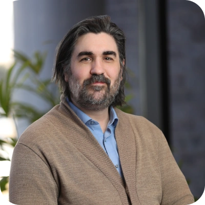 Andrew Madetzke headshot