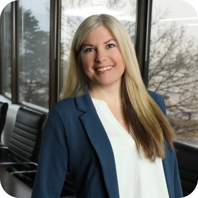 Tricia Heinle headshot