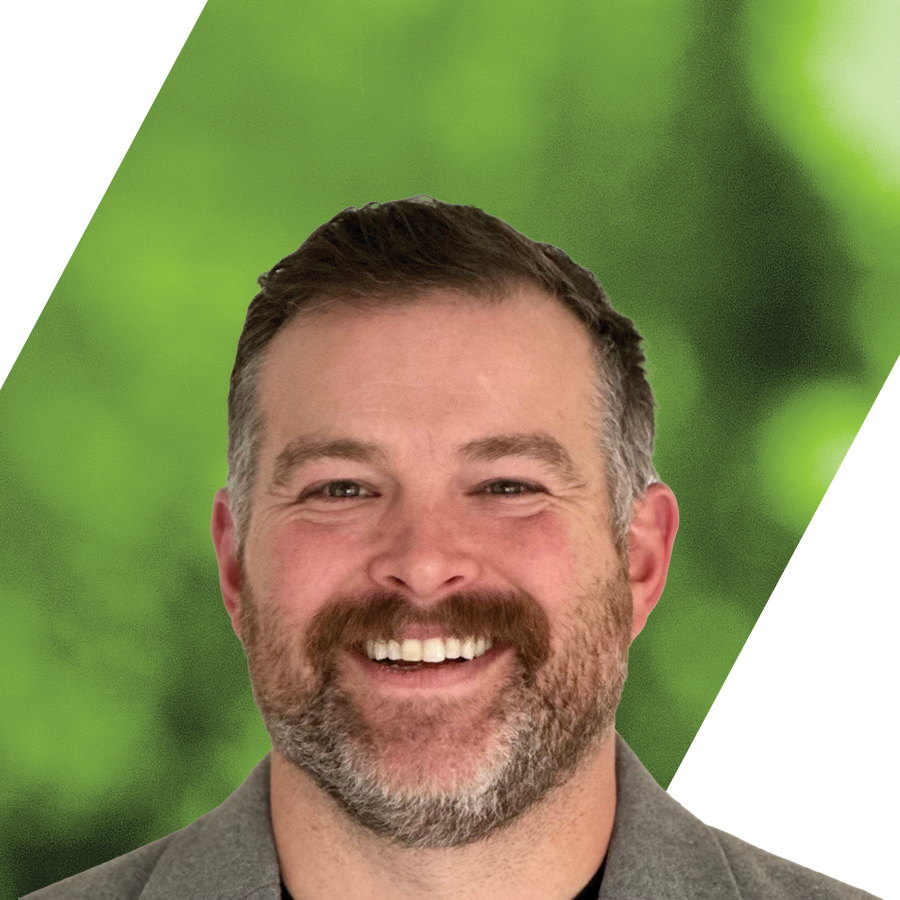 Austin Bates headshot