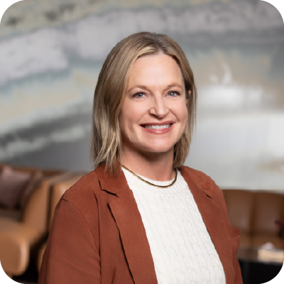 Jessica Summers headshot