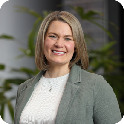 Kristen Roline headshot